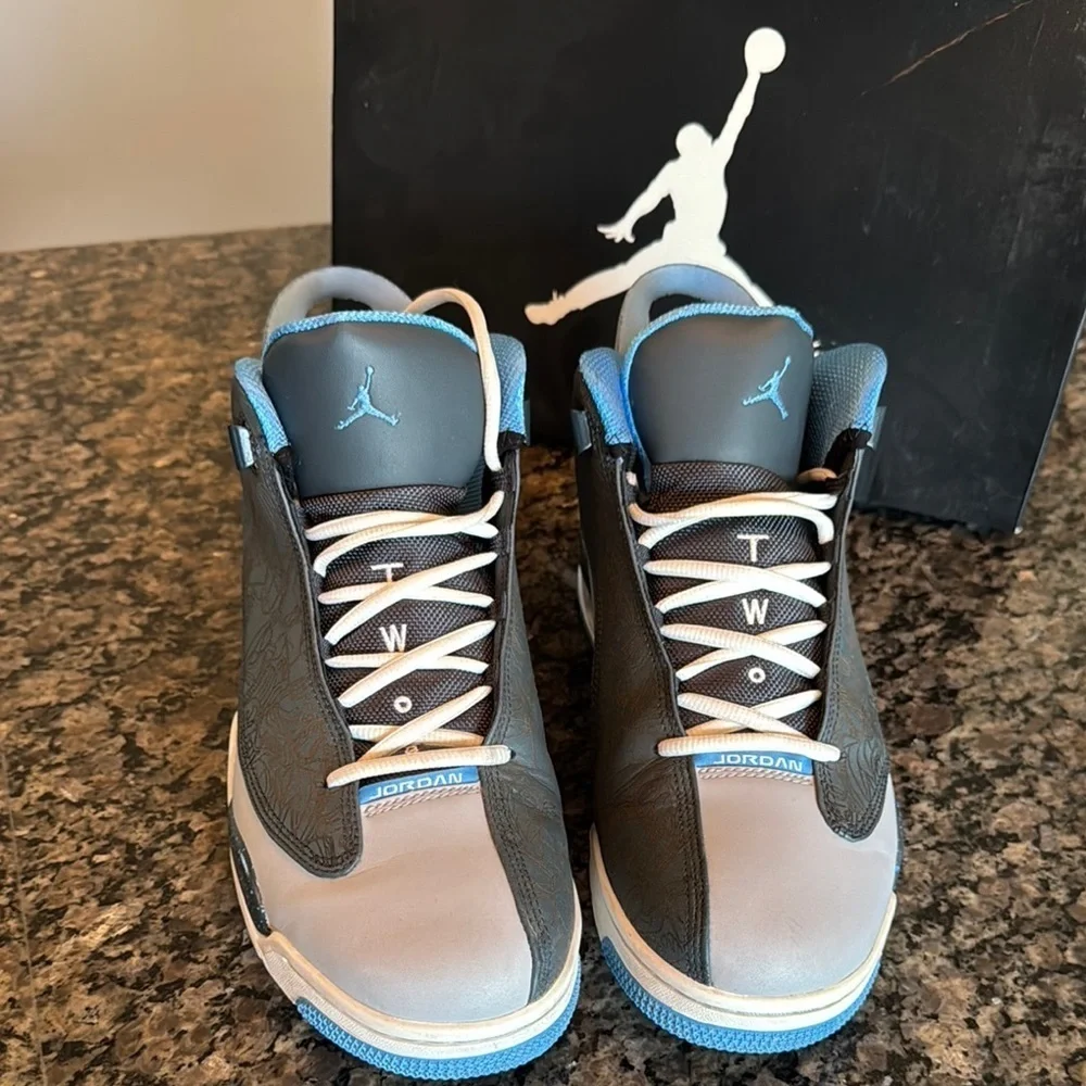 Air Jordan 2 retro Gray and Blue Sneakers EUC 10.5